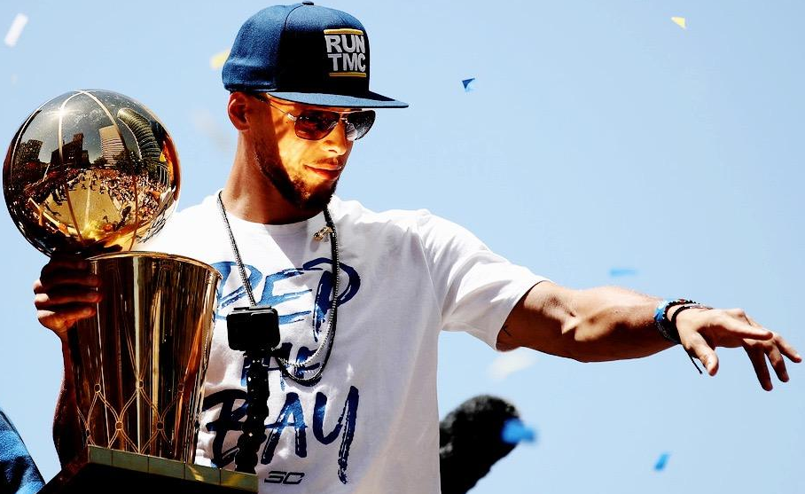 团队围绕打 团队围绕打