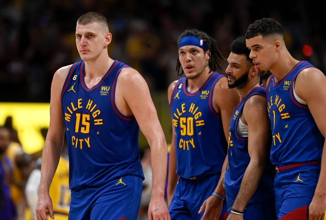 离起手并退 离起手并退